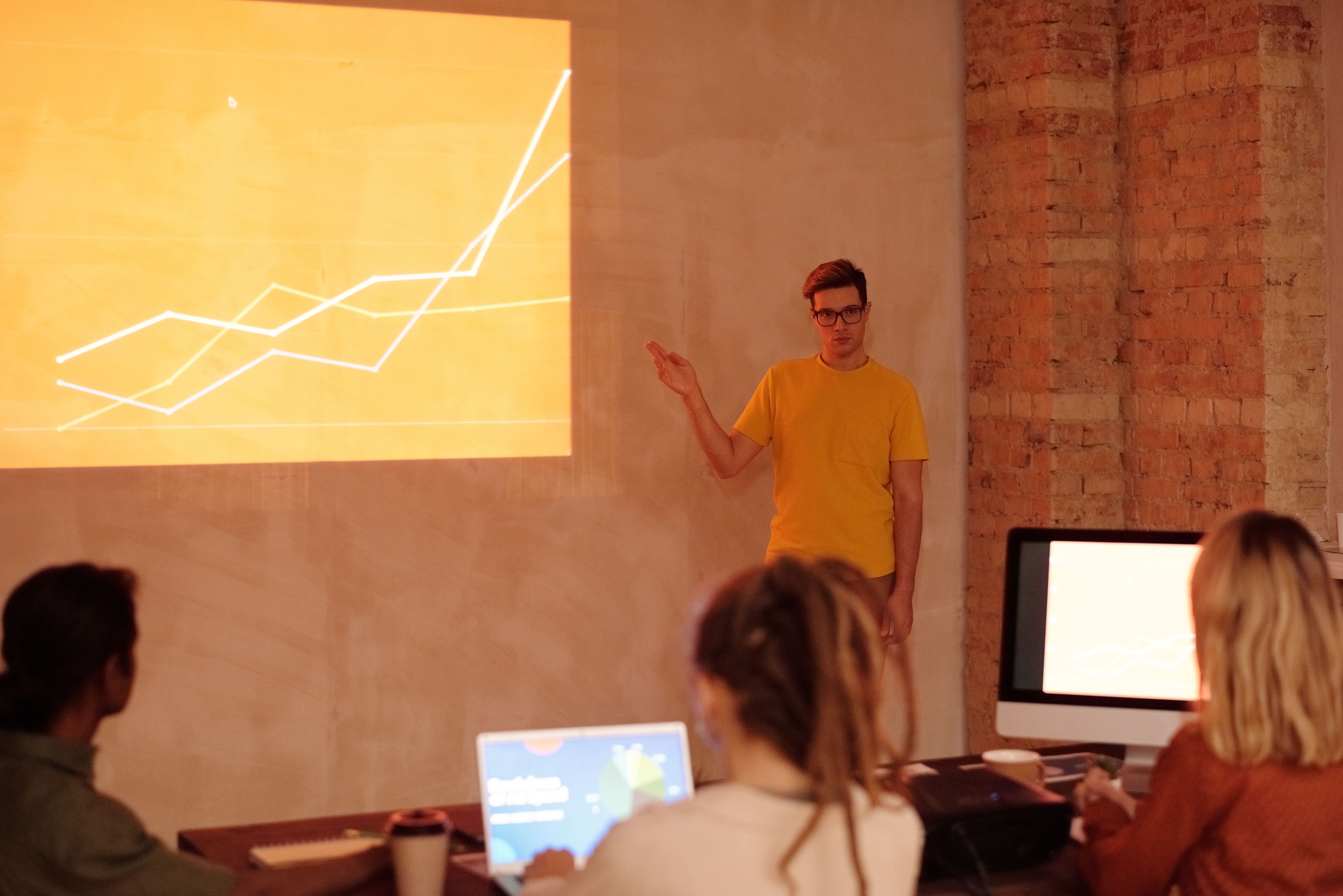 Social Media Analytics for Founders: How to Actually Use the Numbers