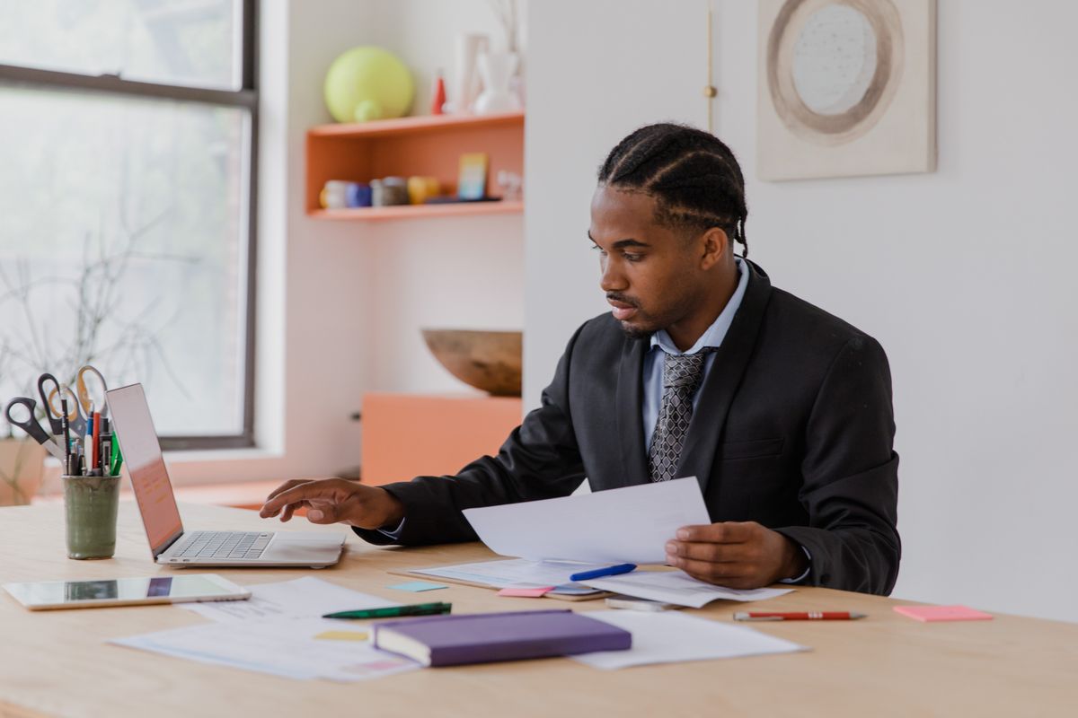 How to keep posting on LinkedIn when you run the company